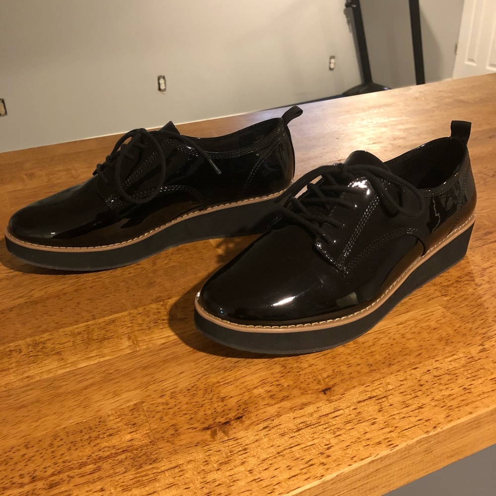 Worn once! Casual loafers